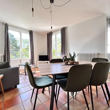 Grand T2 Cozy Avec Balcon Proche De Royatonic - 12 Rouzaud